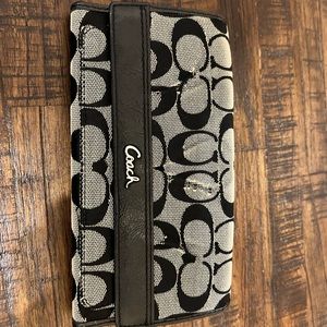 Coach outlet wallet